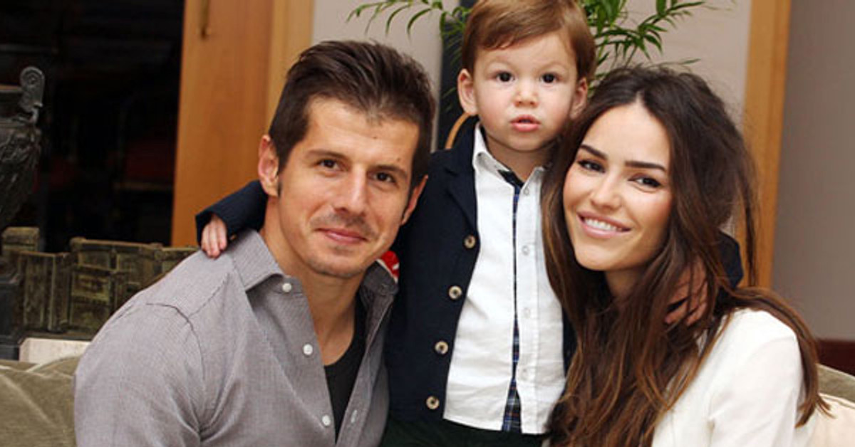 EMRE BELÖZOĞLU - TUĞBA BELÖZOĞLU