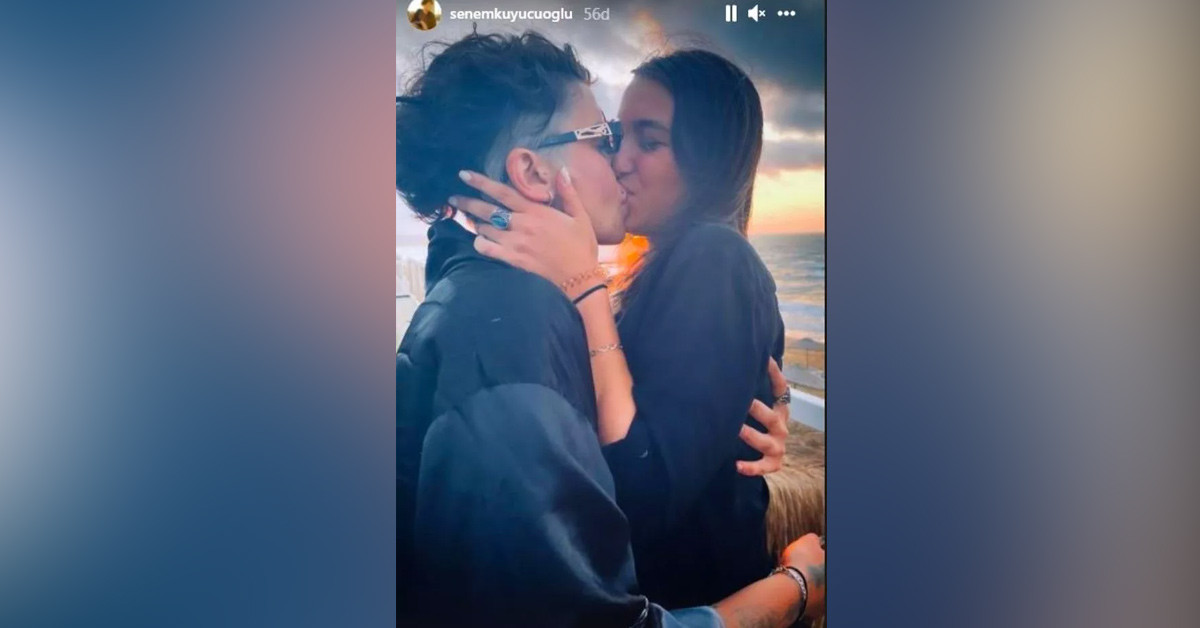 Dudak dudağa poz verdi