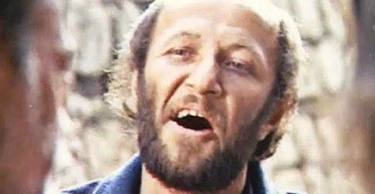 NEDEN EKRANLARDA YOK? DİZİ-FİLM TEKLİFİ ALMIYOR MU?