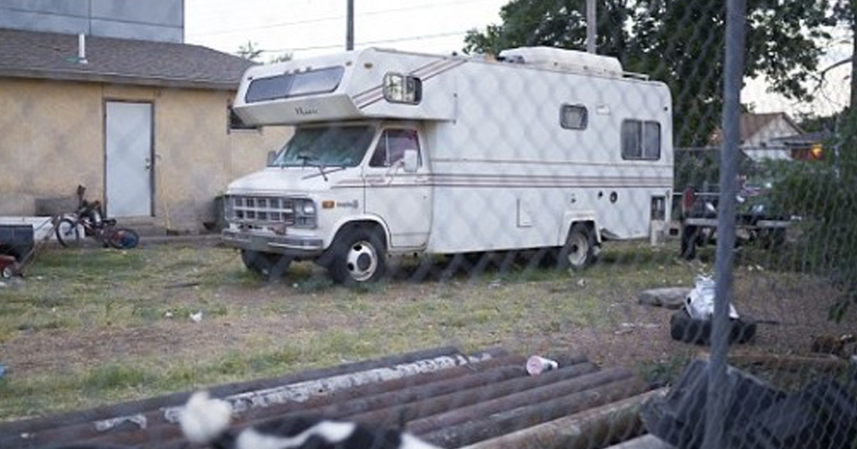 Oğlu da annesine aşık oldu