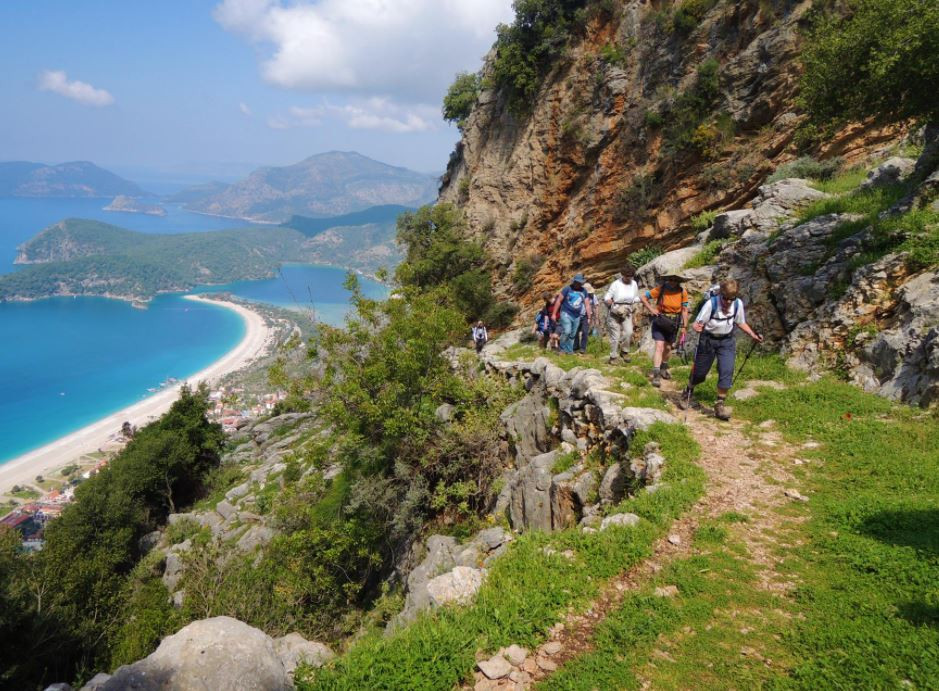 LİKYA YOLU'NU YÜRÜYÜN