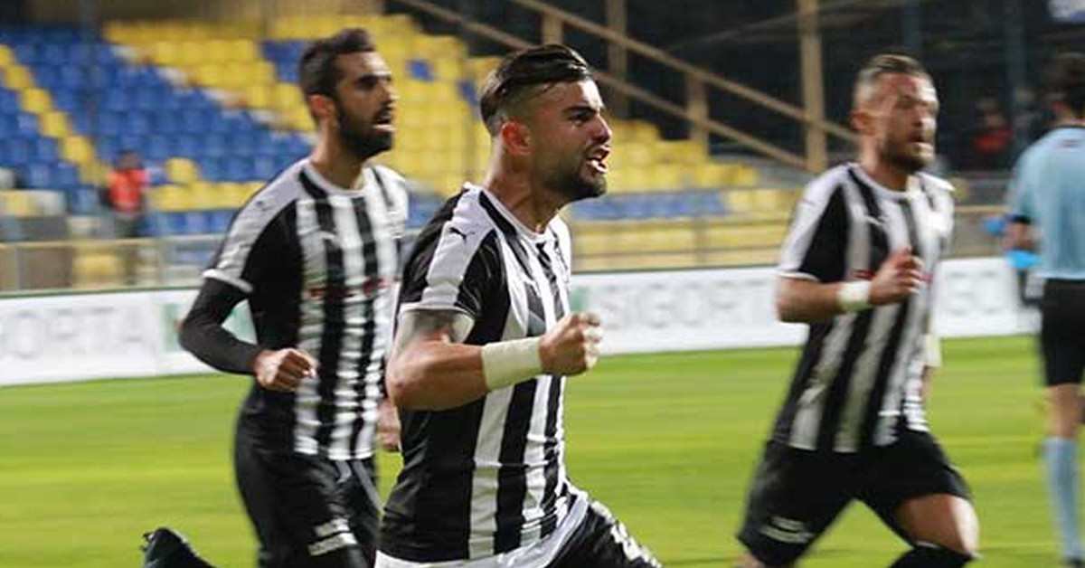 Futbolcu Hangi Takımlarda Oynadı?