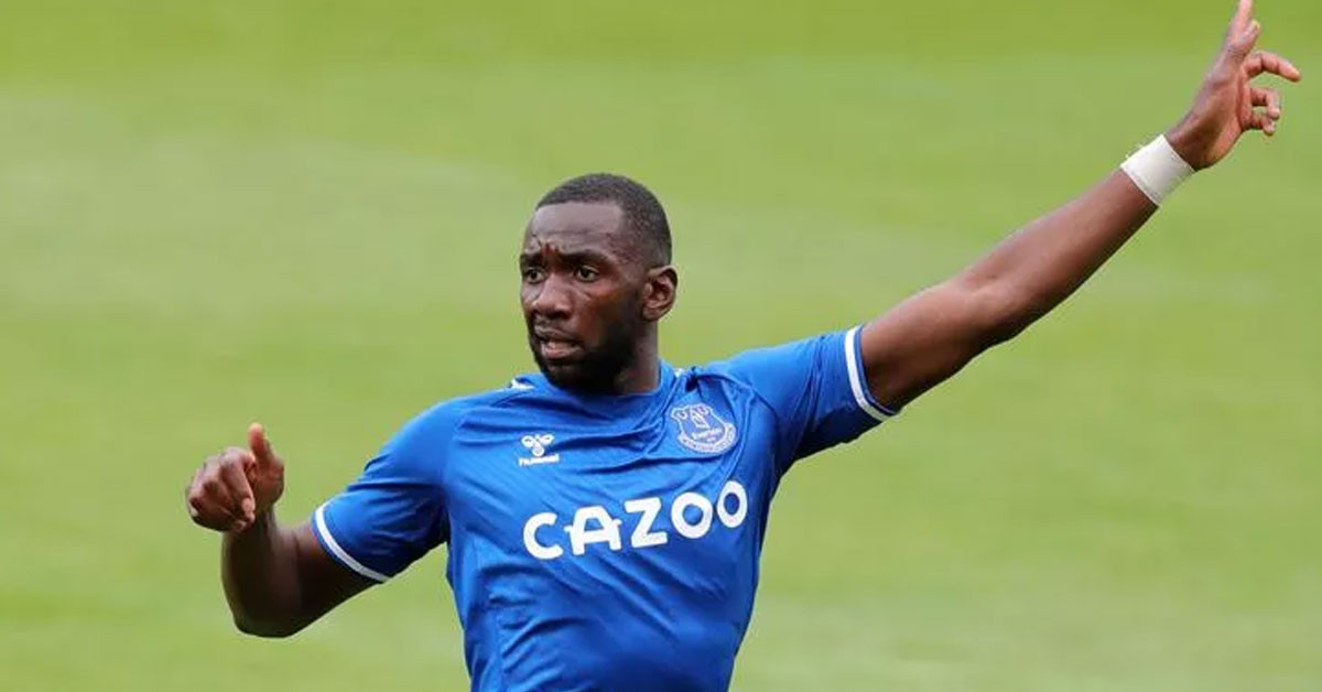 İngiltere'de uzun yıllar forma terletti