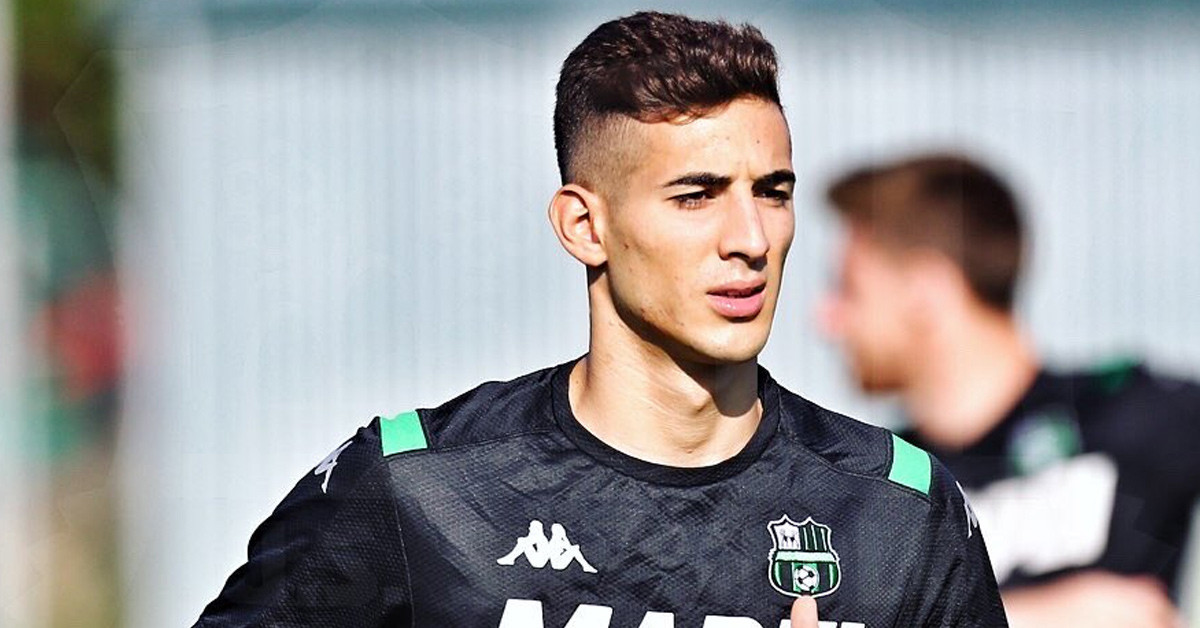 Mert Müldür Hangi Mevkide Oynuyor?