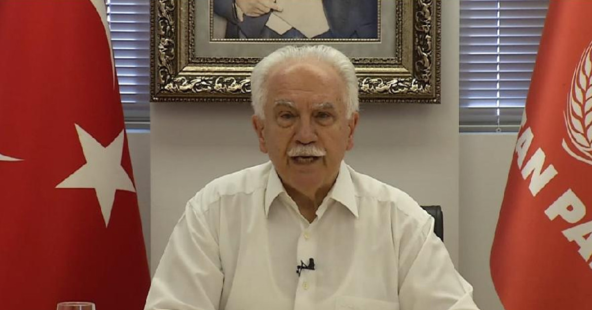 Söyleşi düzenledi