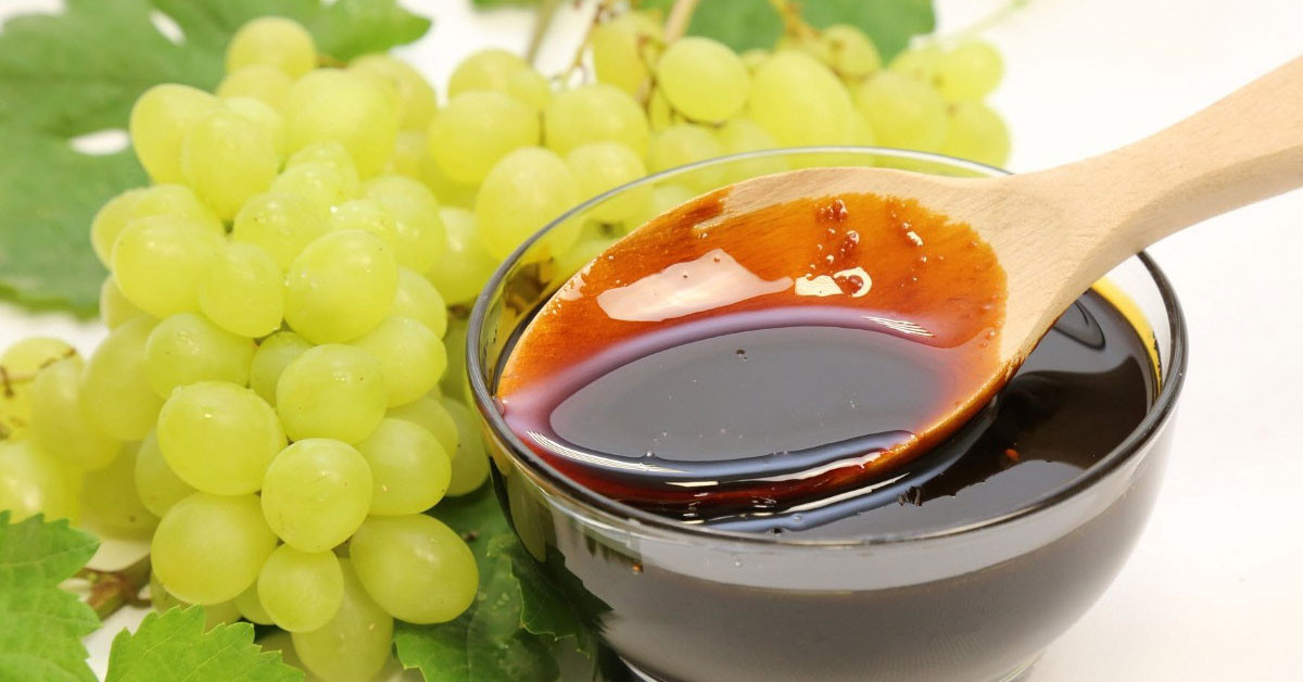 Kalsiyum zengini pekmez menopoz dönemi için şifa kaynağı!