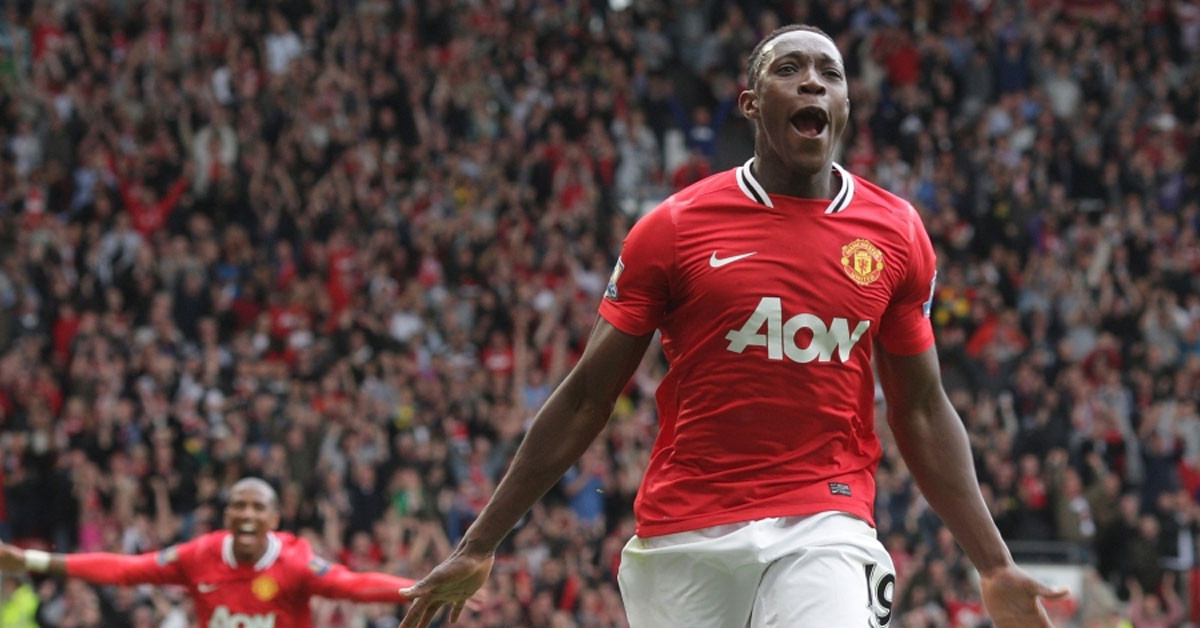 Kariyerine Manchester'da başladı