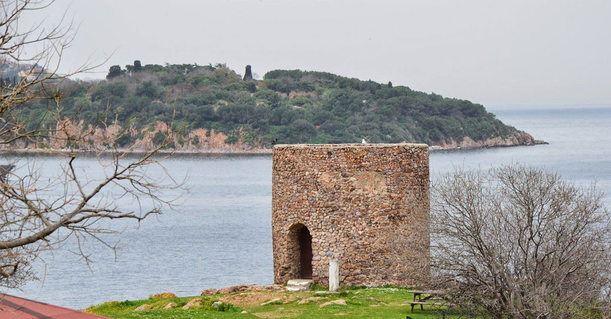 DEĞİRMEN TEPESİ - HEYBELİADA