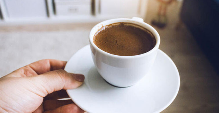 Bol Kahve Kahve Tüketmek  