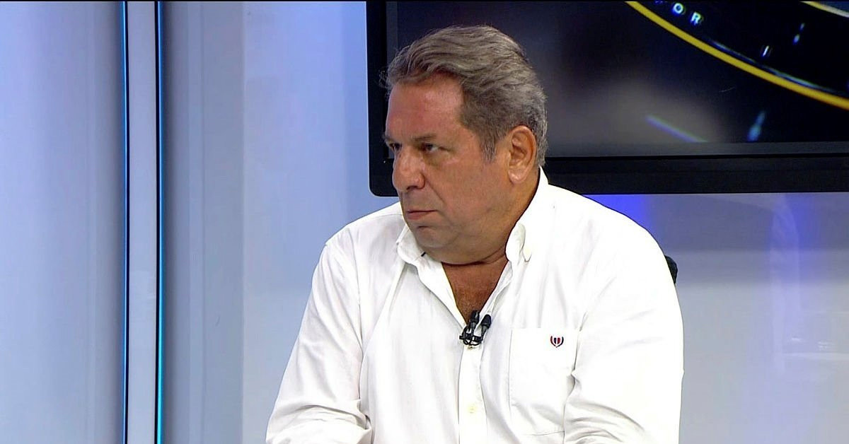 Erman Toroğlu Zaman Zaman Sert Çıkışlar Yapıyor?