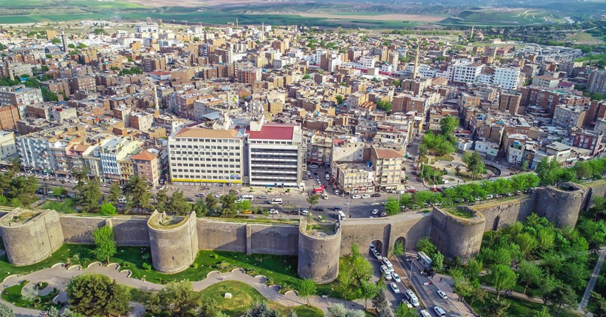 DİYARBAKIR