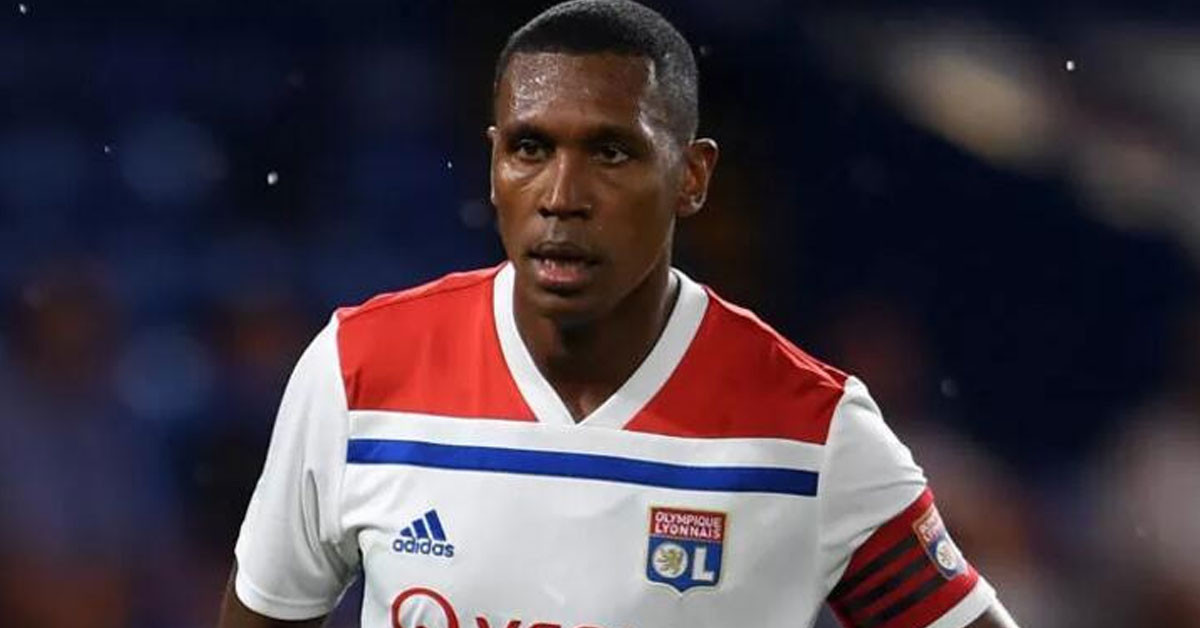 Soyunma odasında yaptıkları hayrete düşürdü