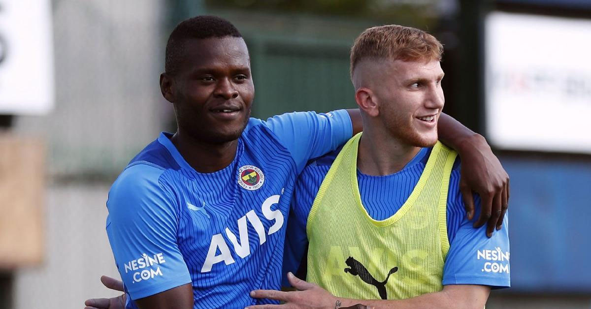 Futbolcuyla yolların ayrılması gündemde