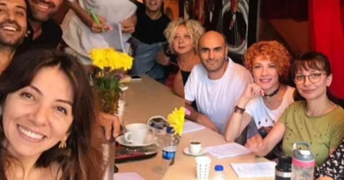 Meltan Yalnızkaya nişanlandı