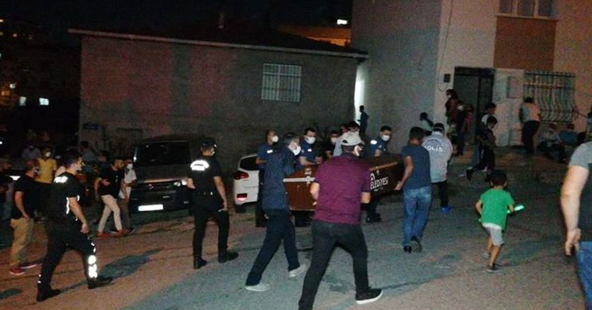 Polis ekipleri geldi