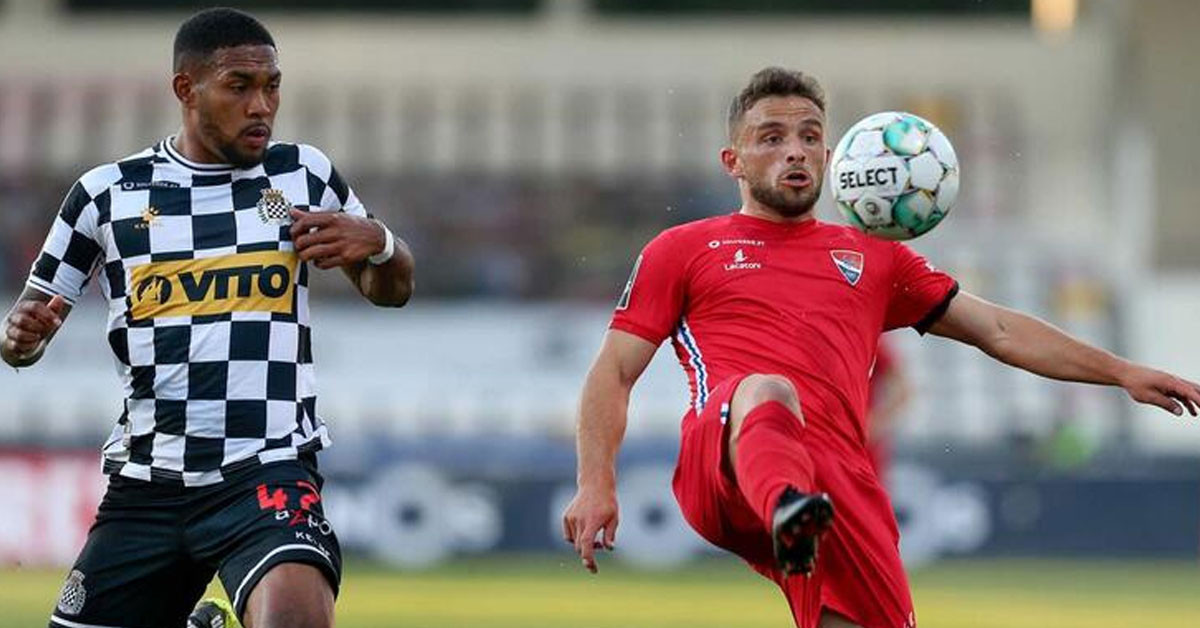 Futbola Portekiz'de başladı