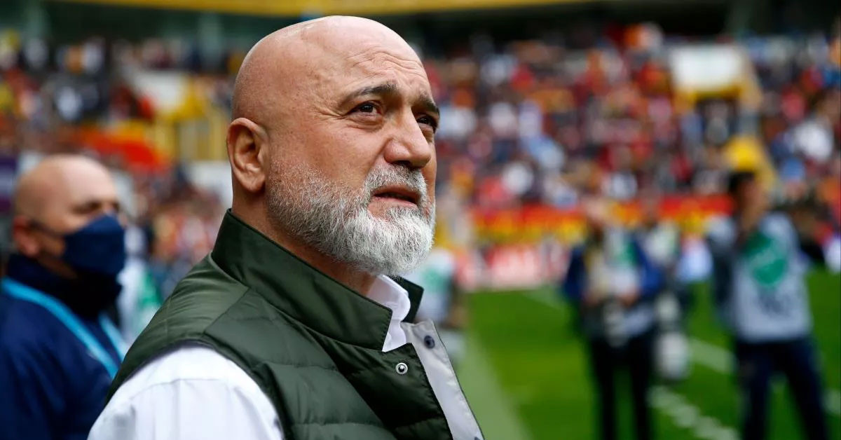 Oyuna eleştiri yaptı