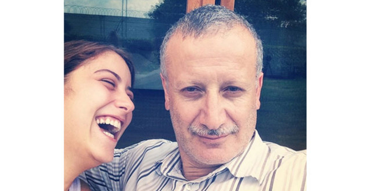 Hazal Kaya ve Babası