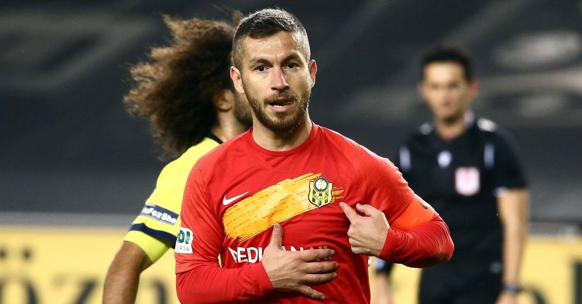 Oyuncudan kritik karar geldi