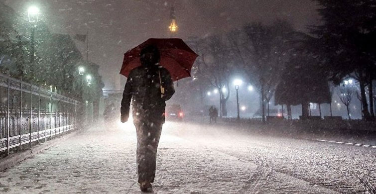 İSTANBUL'A KAR NE ZAMAN YAĞACAK?