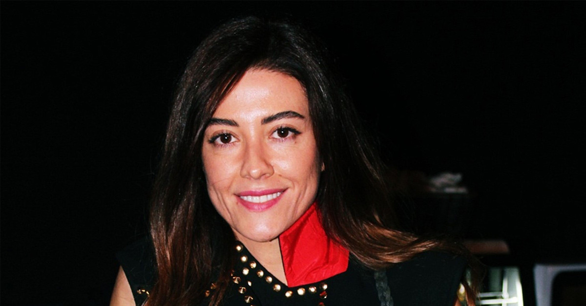 Başak Dizer kimdir?