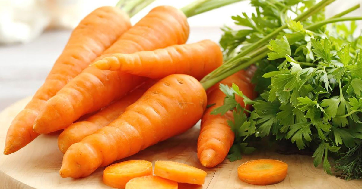 Acı olan yemeğin yardımına havuç koşuyor