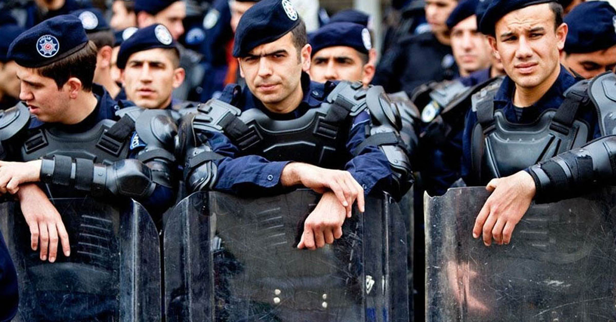 Polislik eğitimi veren kaç kurum vardır?