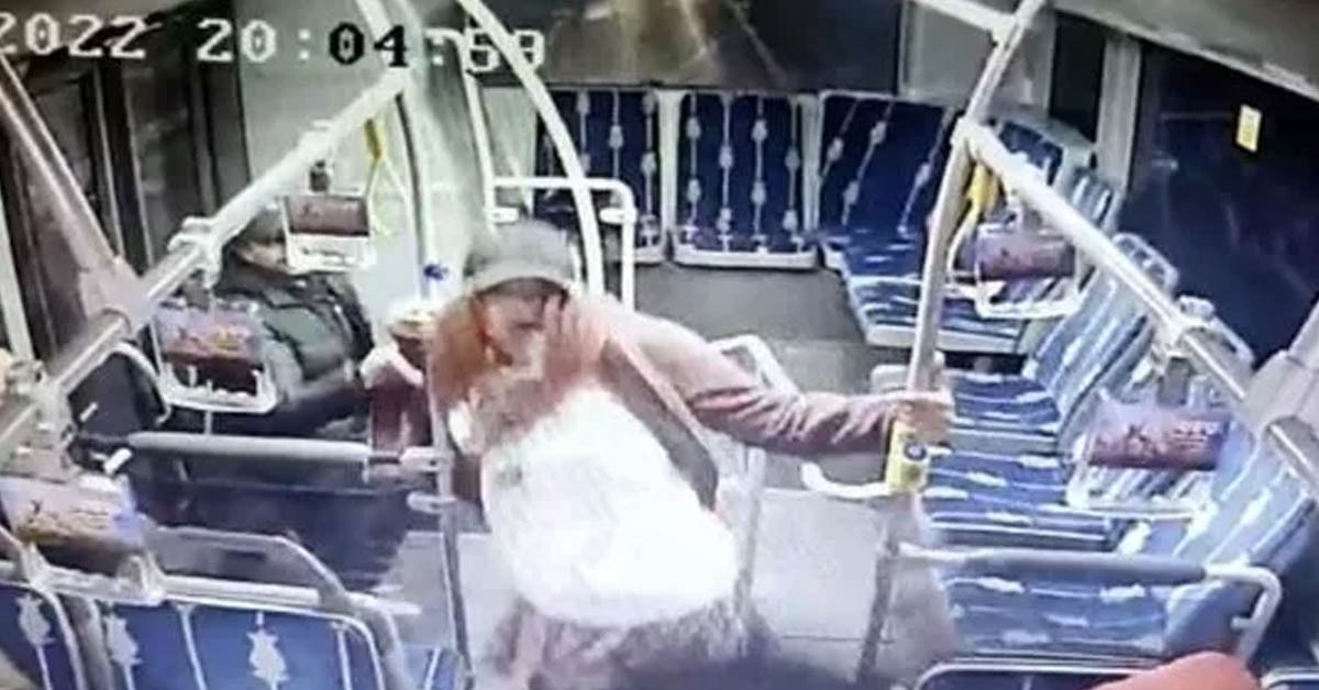 Genç kız şikayetçi oldu