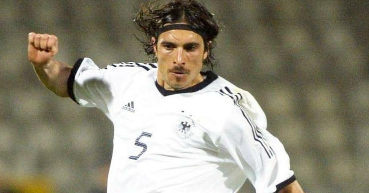 Mustafa Doğan'ın Futbolcu Olarak Başarıları Nedir?