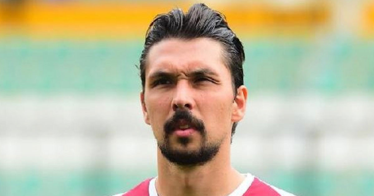 Sözleşme imzaladı