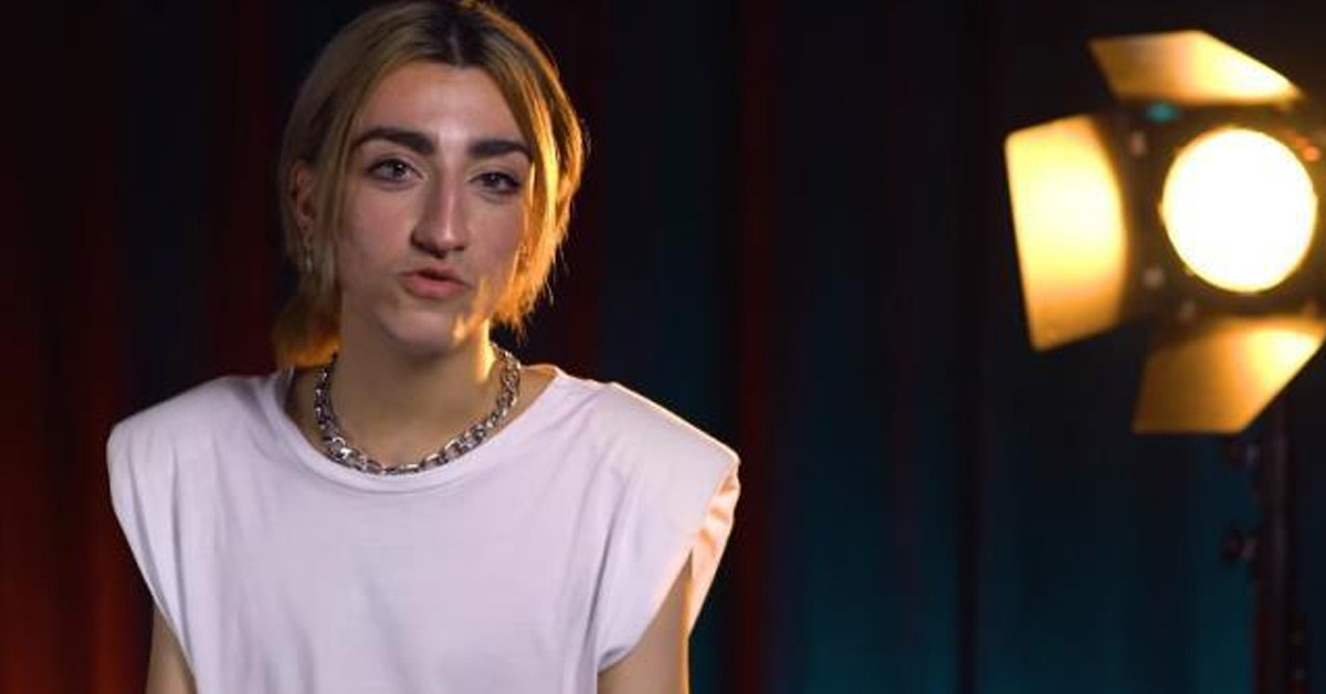 Takipçisini ifşa etti