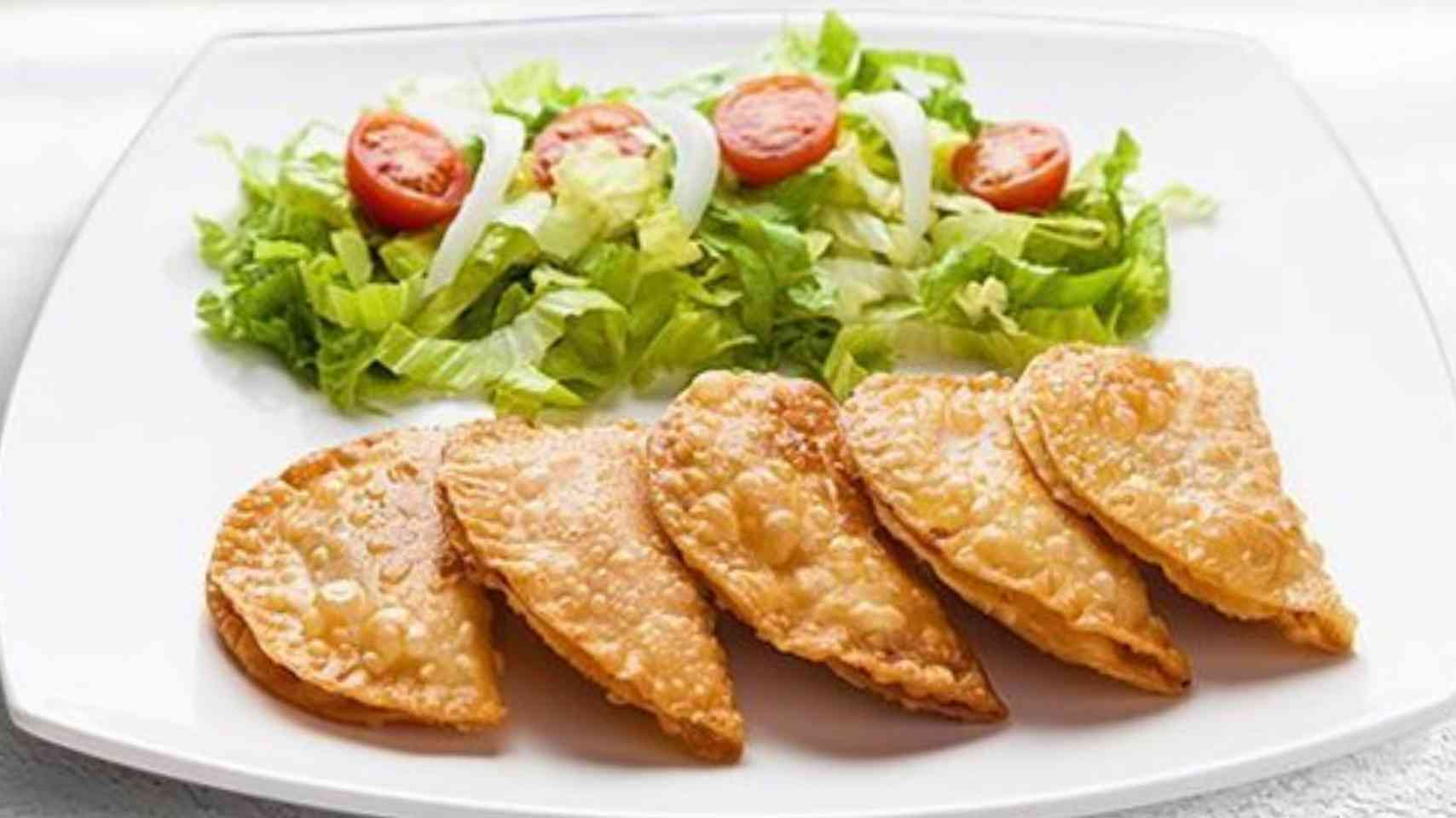 ESKİŞEHİR'İN MEŞHUR LEZZETİ ÇİBÖREK