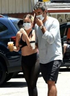 LADY GAGA VE SEVGİLİSİ