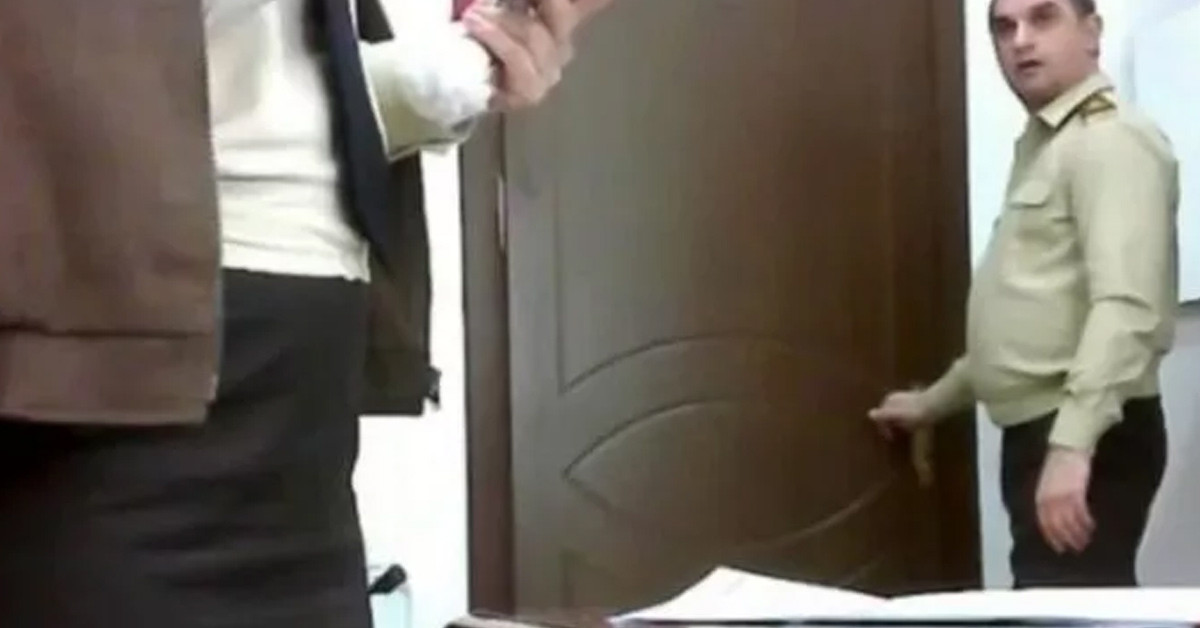 Yasak aşkıyla basılsı