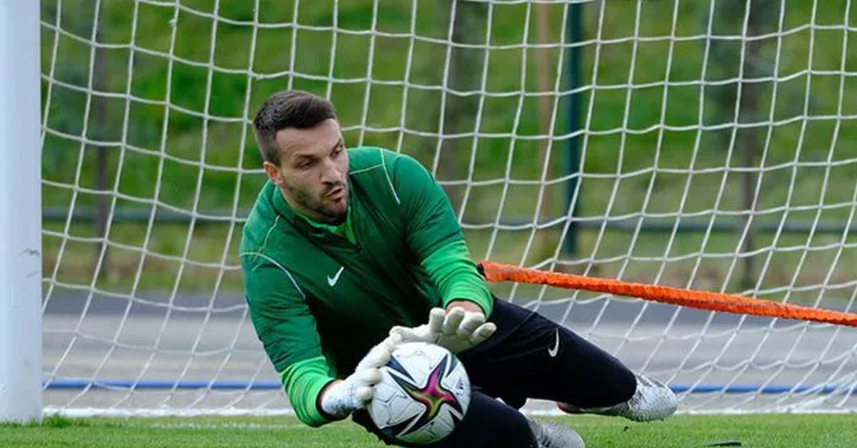 Camia da durumu merak ediyor