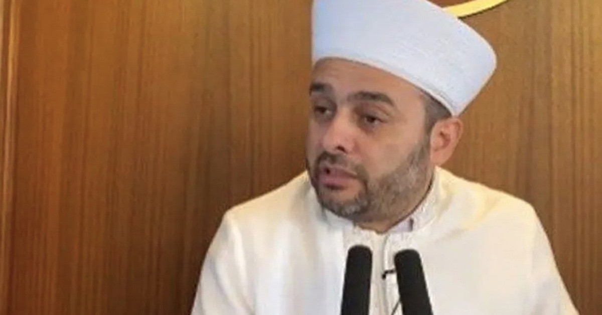 Açtı ağzını yumdu gözünü