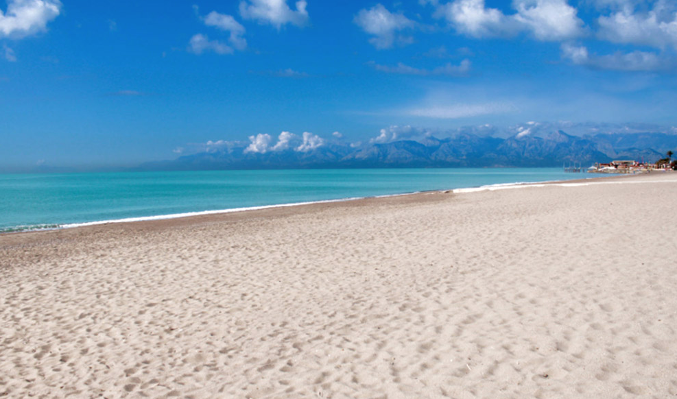 11. LARA KARPUZ KALDIRAN PLAJI