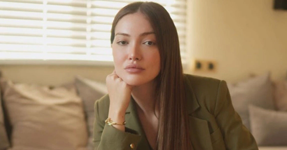 Reklsm Filmlerinde Rol Aldı