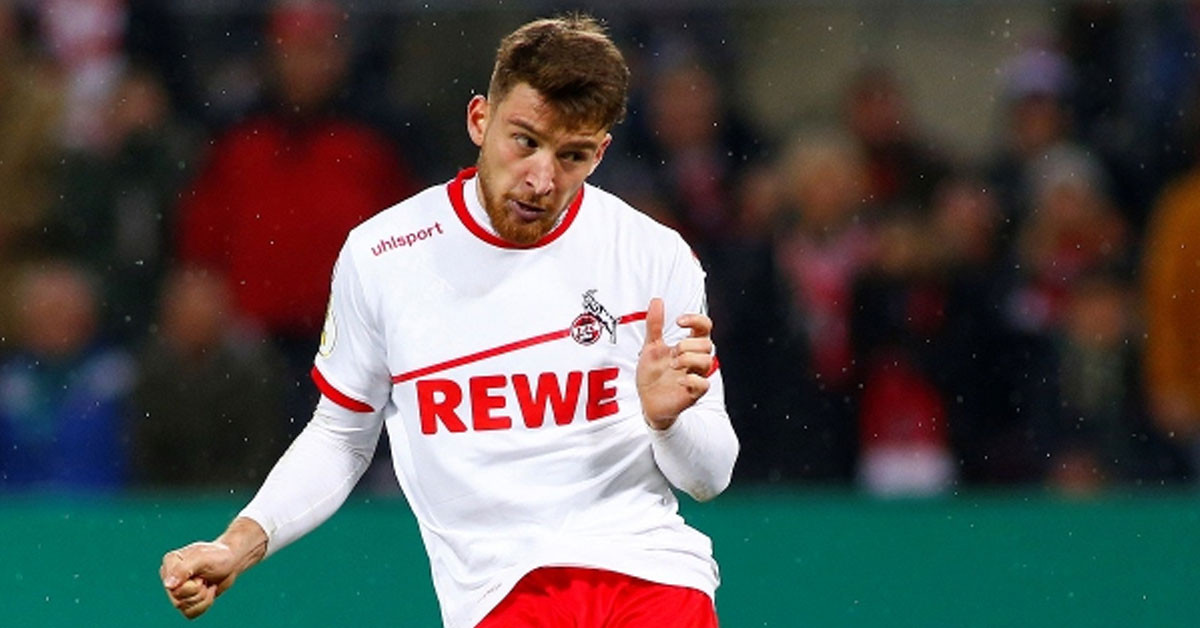 Performansı alkış aldı