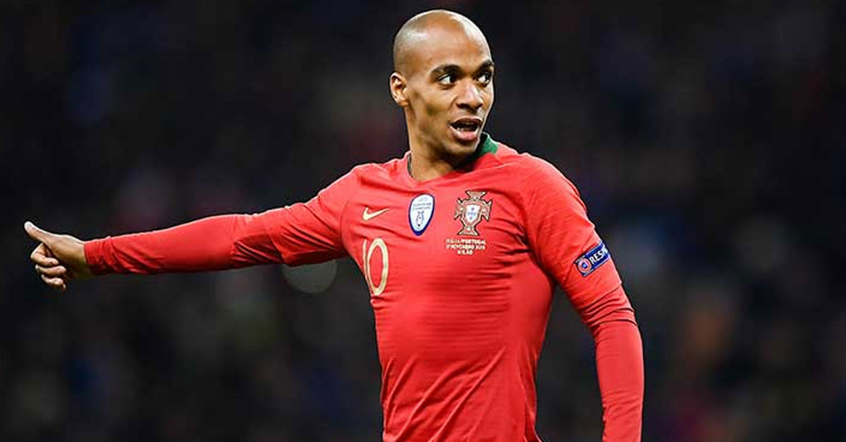 Kanarya transferde harekete geçti