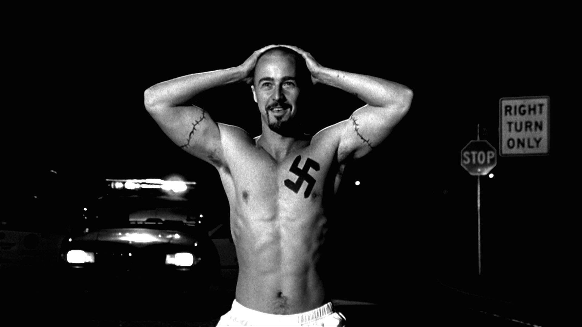 16. American History X (Geçmişin Gölgesinde)- 1998