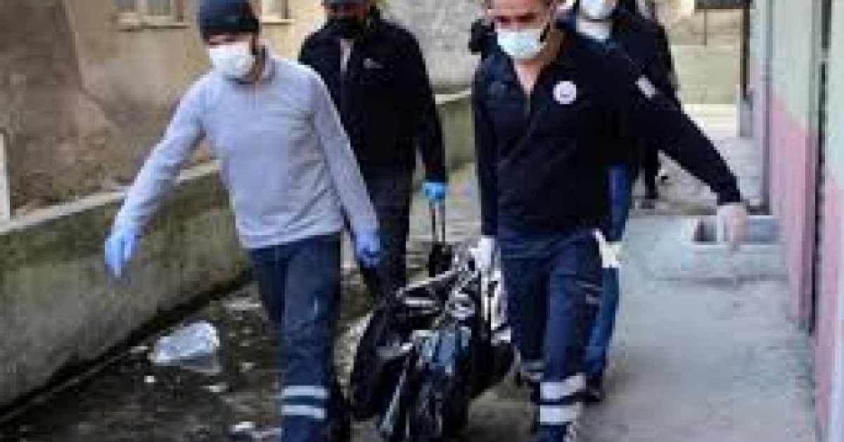 Sağlık ekipleri geldi