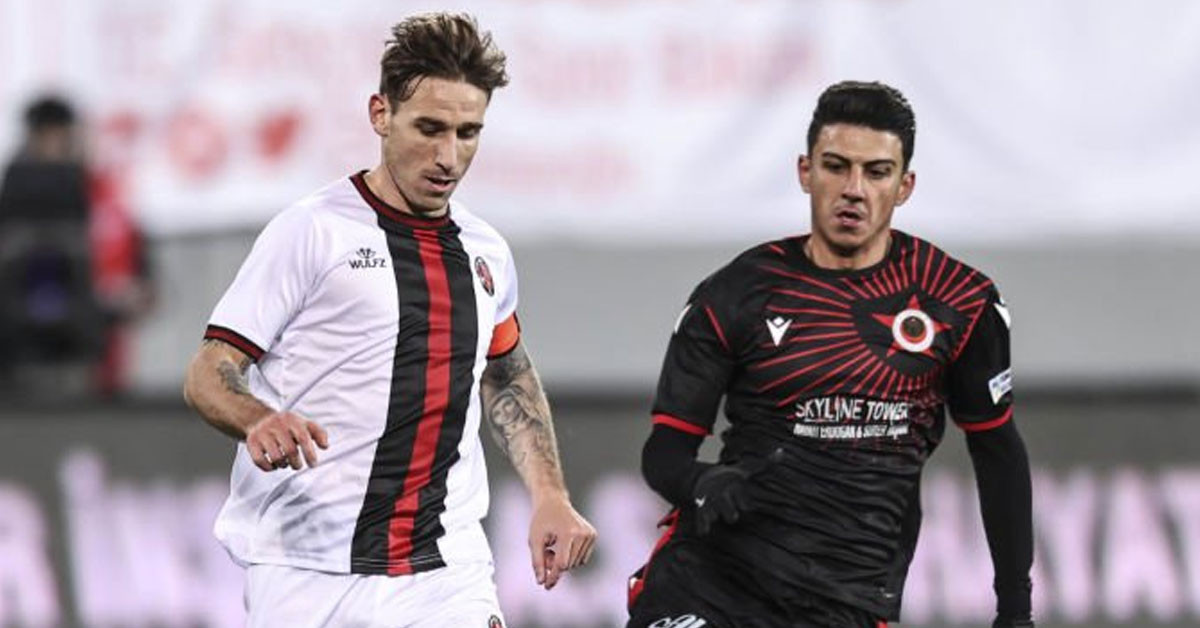 2 yıllık sözleşmeye imzayı attı