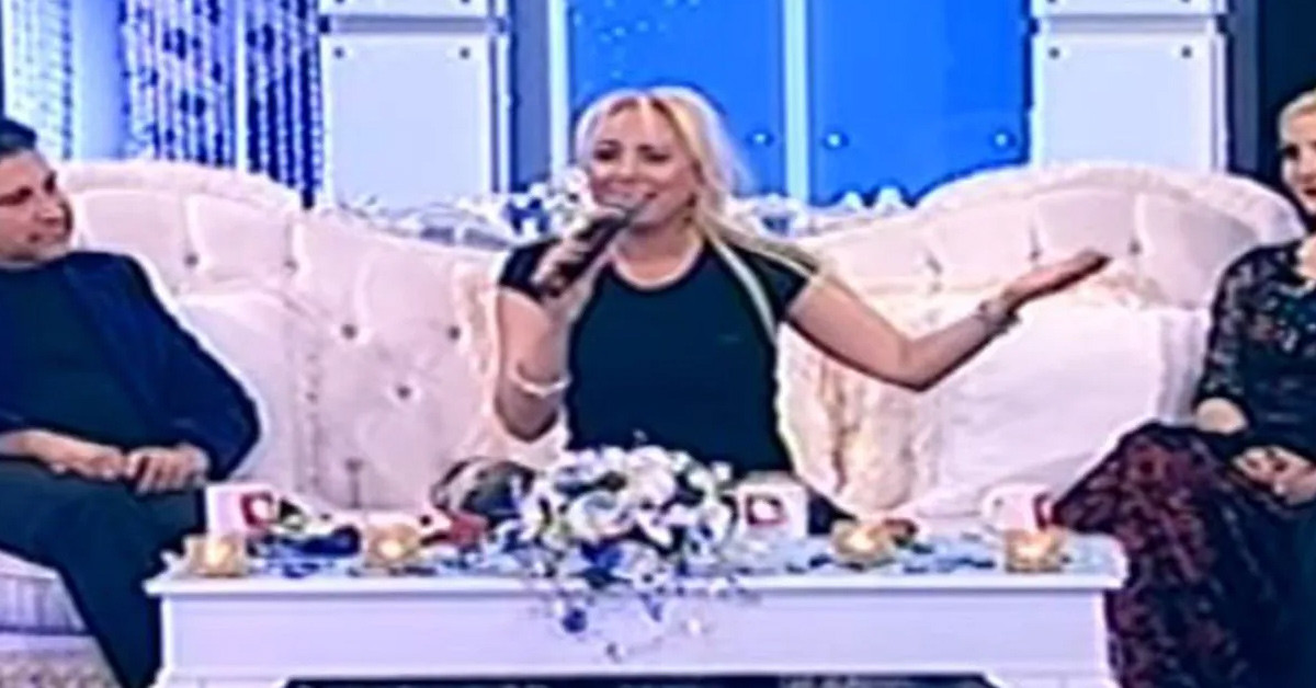 Ölü kendi yavruları çıkmış