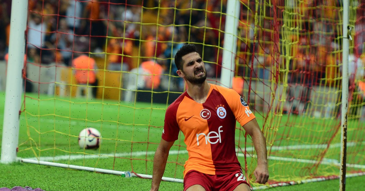 Emre Akbaba'nın Başarıları Nedir?
