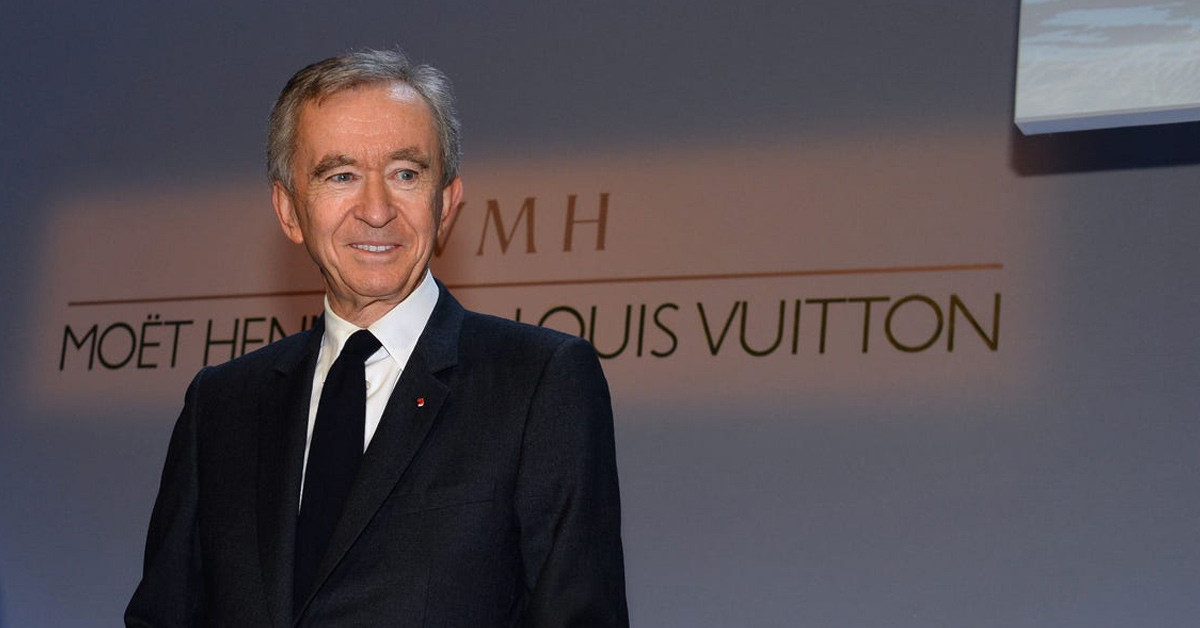 BERNARD ARNAULT