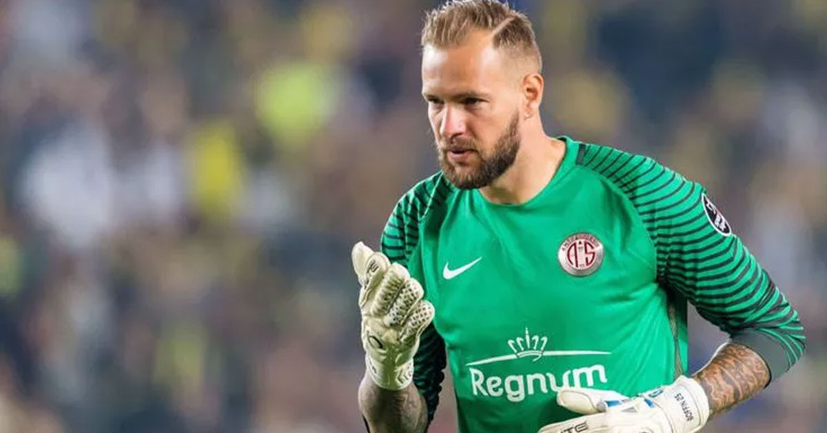 Kulüple yola devam etmeyecek