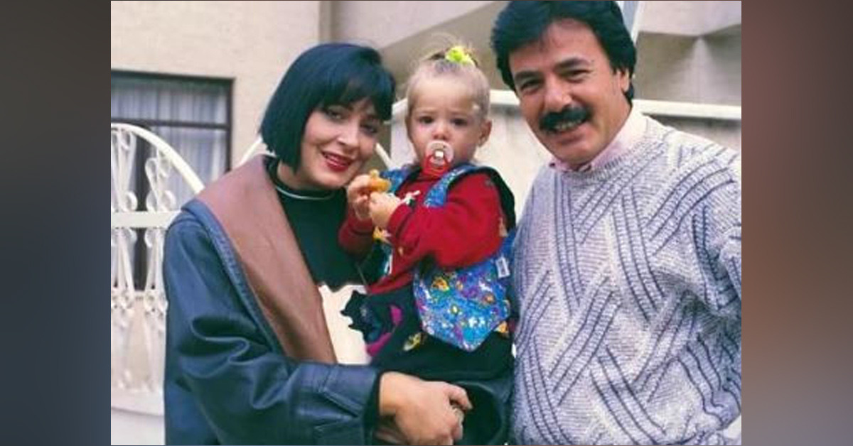 Necla Nazır ile aşk yaşıyor