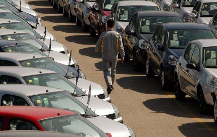 “TÜKETİCİ BEKLEME MODUNDA”