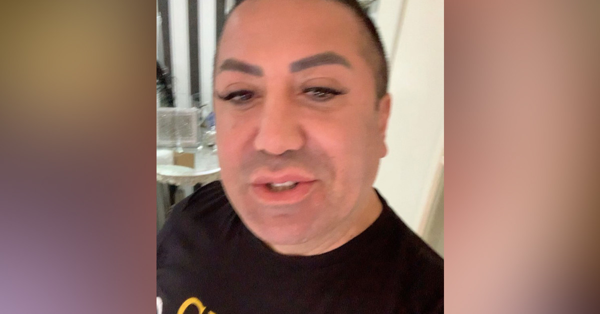 'Bir kadını da erkeği de mutlu edebiliyorum' 